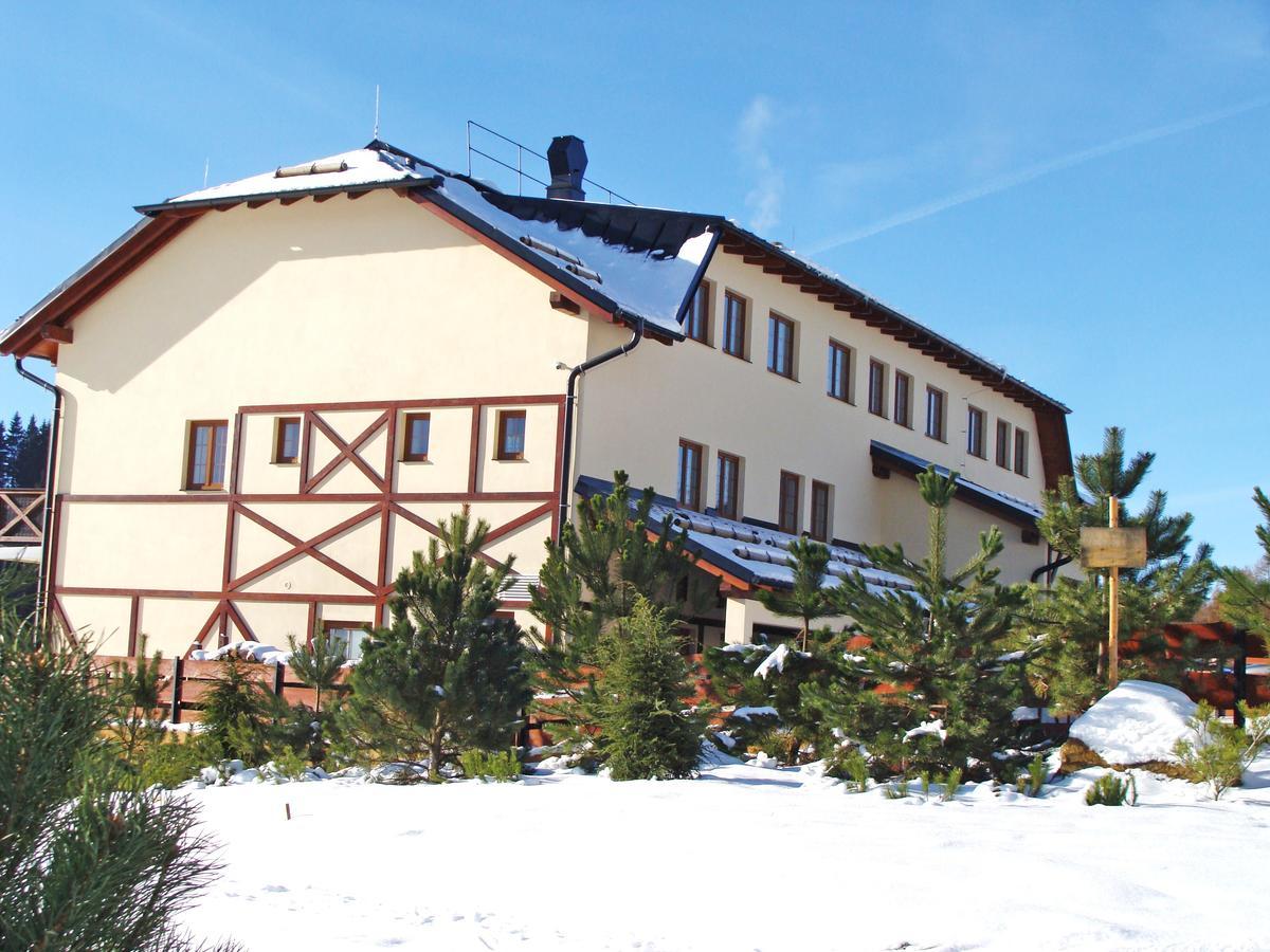 Hotel Penzion Na Vrsku Branná Exterior foto